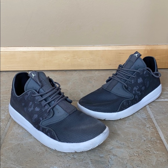 nike air jordan eclipse noir nike air jordan eclipse noir